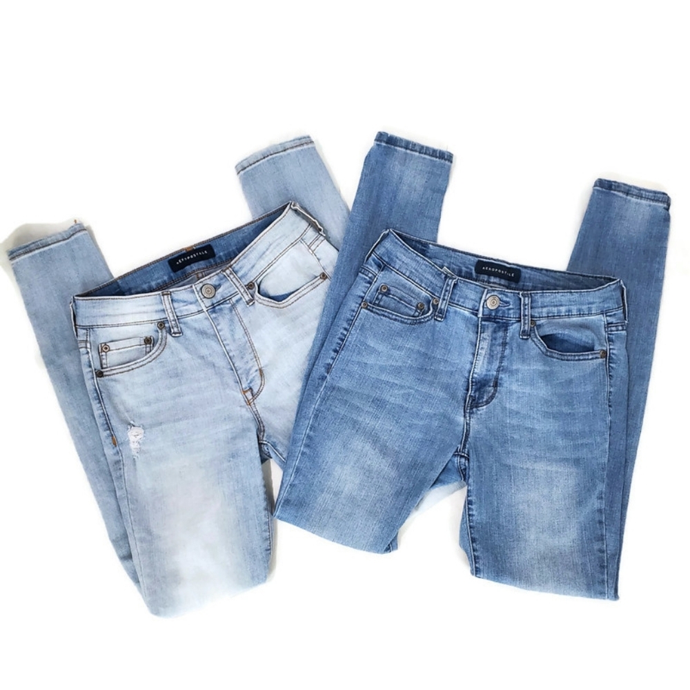 2 Pair Aeropostale High Rise Jeggings SZ 2R Regular and Light Wash High Waisted